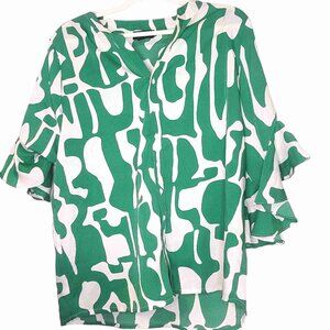 Gigio Boutique-bought Top in Green & White with Flutter 3/4 Sleeves